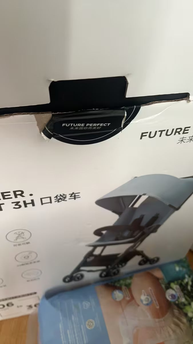 Review by Yahea Fakhro